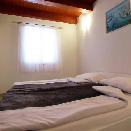 Sandra By Interhome *